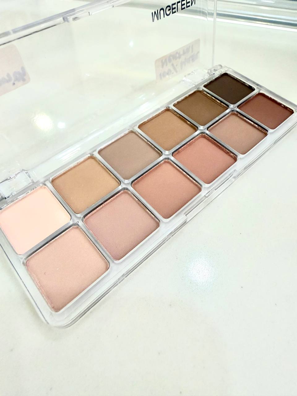 MUGELEEN All Matte Soft Brown eyeshadow palette 12 colors